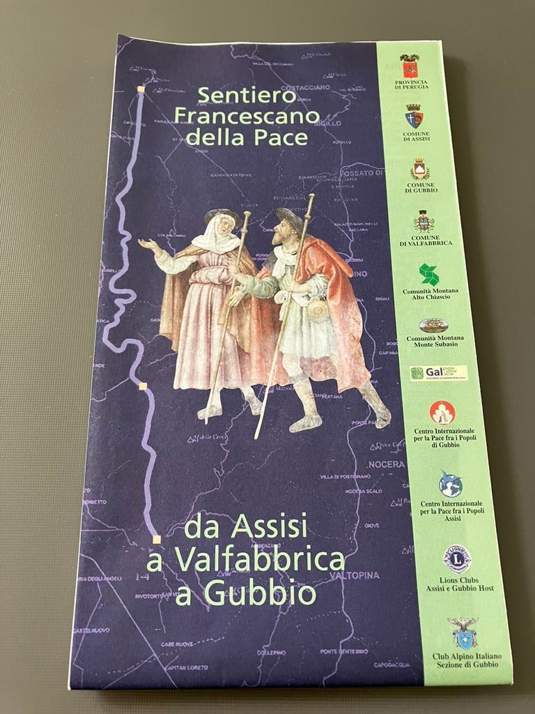 Landkaart: reisroute ASSISI tot GUBBIO., Boeken, Atlassen en Landkaarten, Ophalen of Verzenden, Zo goed als nieuw, Landkaart