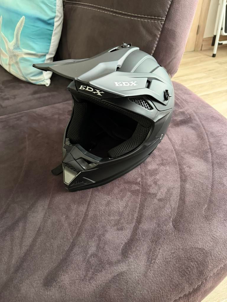 Cross helm, Motoren, Ophalen, M