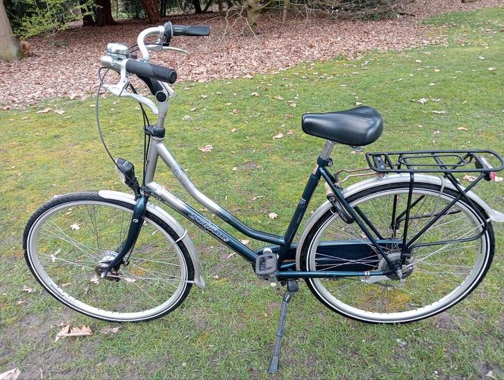 *Damesfiets 28 inch/NIEUWE ketting/maat54,met slot,3 speed, Vélos & Vélomoteurs, Vélos | Femmes | Vélos pour femme, Batavus, Vitesses