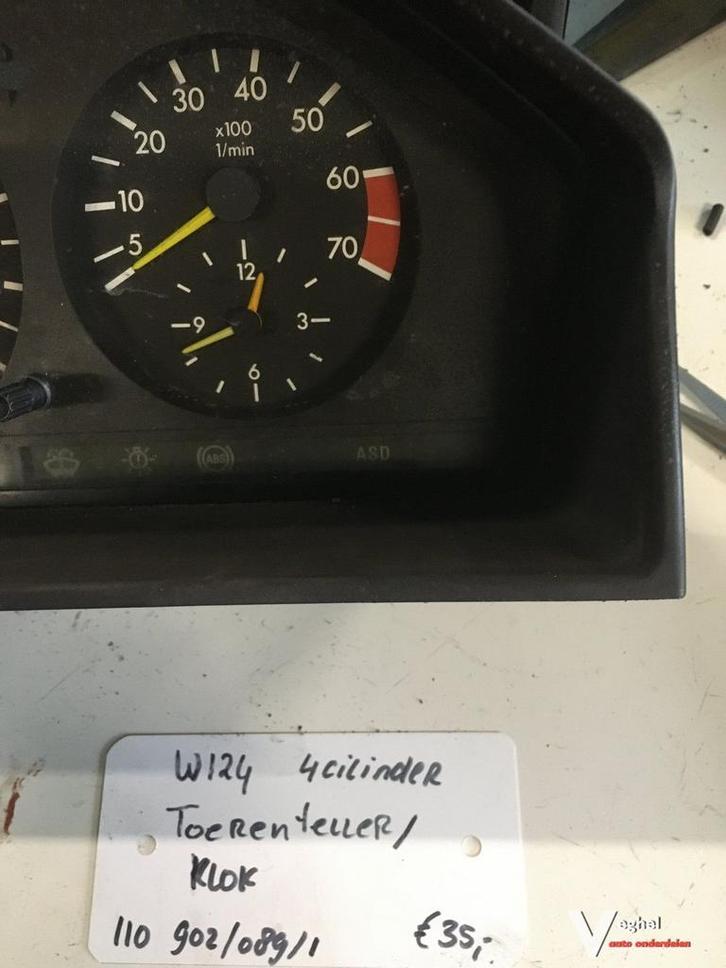 Mercedes W124 Toerenteller / klokje, Auto-onderdelen, Dashboard en Schakelaars, Gebruikt, Ophalen of Verzenden