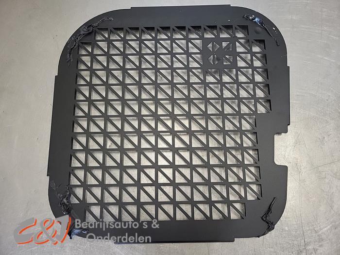 Anti-inbraak rooster rechts van een Renault Trafic, Gebruikt, -, Renault, -