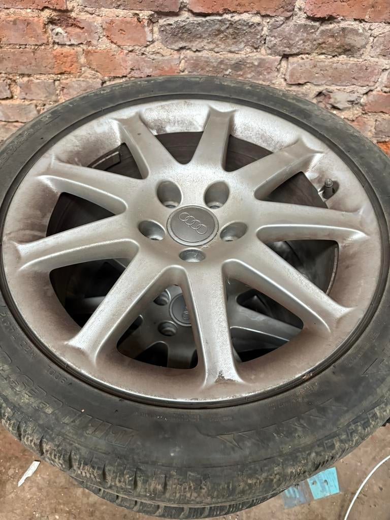 235/45/17 Audi Speedine wintervelgen en -banden, Ophalen, Winterbanden, Band(en)