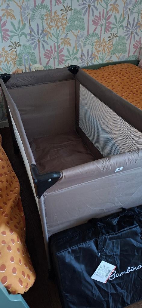 Reisbedje met extra matrasje. Matras babybed, Ophalen, Zo goed als nieuw, Minder dan 140 cm, Matras