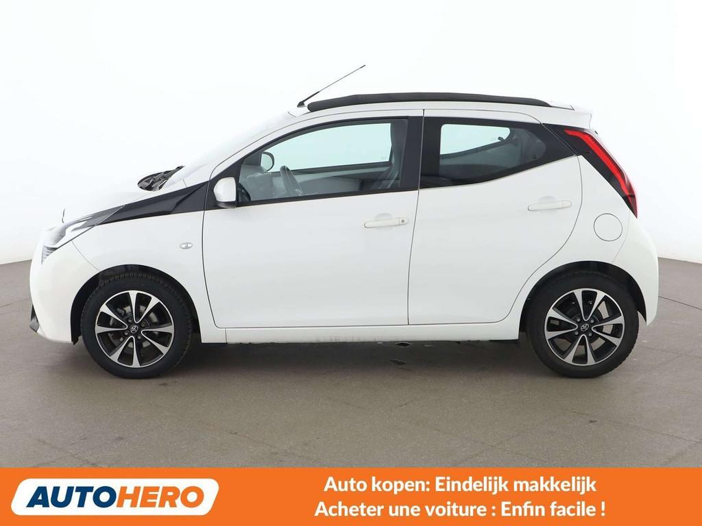 Toyota Aygo 1.0 VVT-i X-Play (année de construction 2021), Achat, 998 cm³, Euro 6, Boîte manuelle