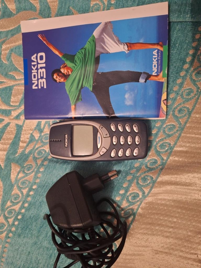 ancien nokia 3310 vintage année 2000, Télécoms, Enlèvement ou Envoi