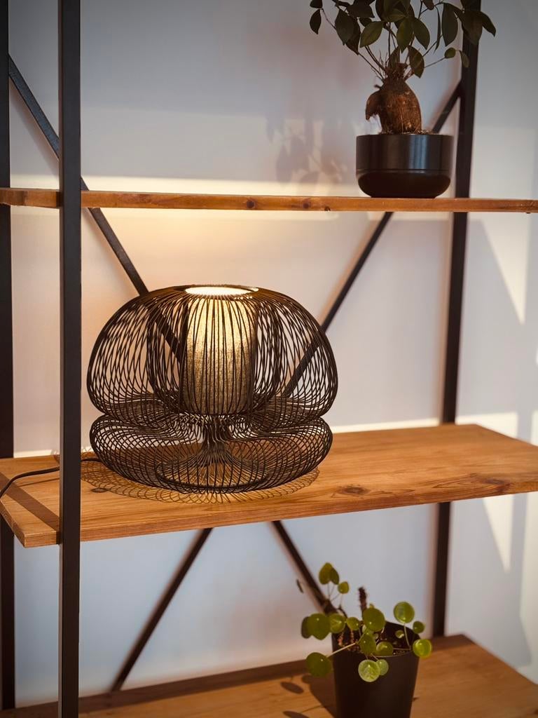 Design tafellamp (nieuwprijs 219 euro), Ophalen of Verzenden, Gebruikt