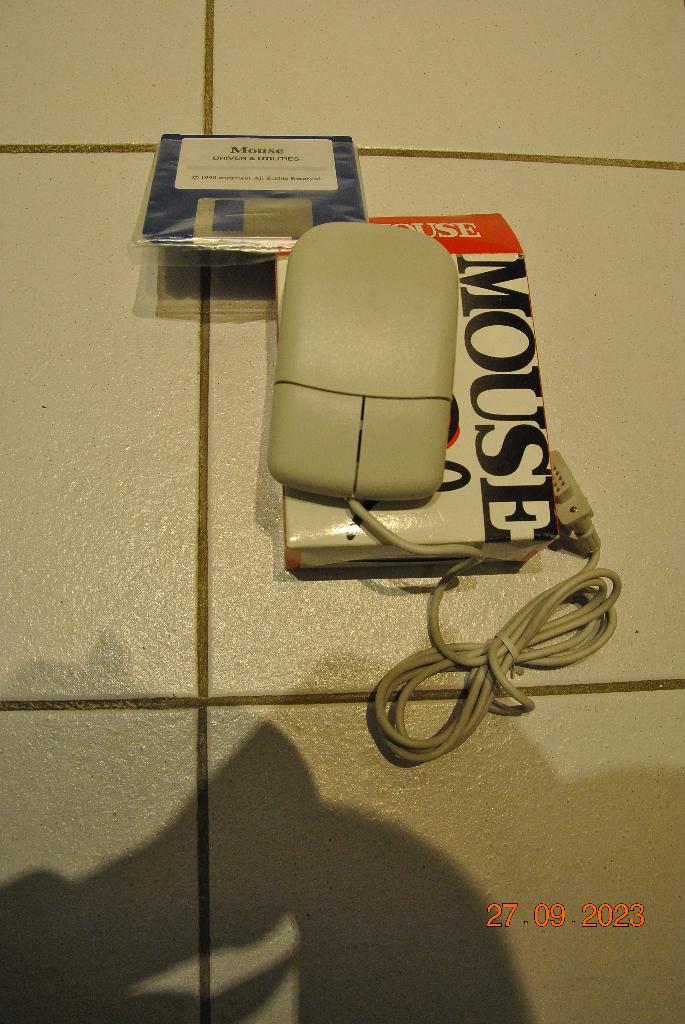 SOURIS pour ordinateur, ancien type, Informatique & Logiciels, Souris, Souris, Enlèvement, Utilisé, Droitier