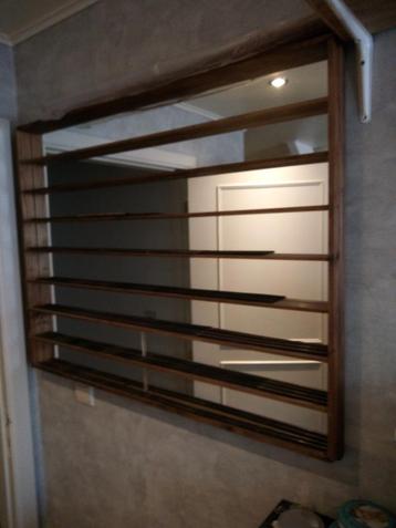 Vitrine voor HO treinen of andere schaalmodellen beschikbaar voor biedingen