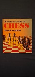 A picture guide to chess, Ophalen of Verzenden, Zo goed als nieuw