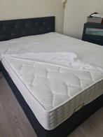 MATELAS 27CM HAUTEUR 160/200 Faire offre à p. de 400€, Comme neuf, Enlèvement