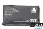 Tasje met 2 veiligheidsvesten Audi A4 8W, Gebruikt