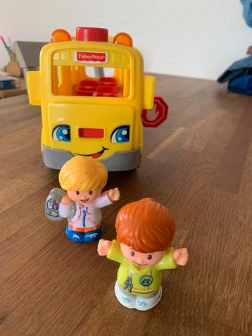 Little People schoolbus beschikbaar voor biedingen