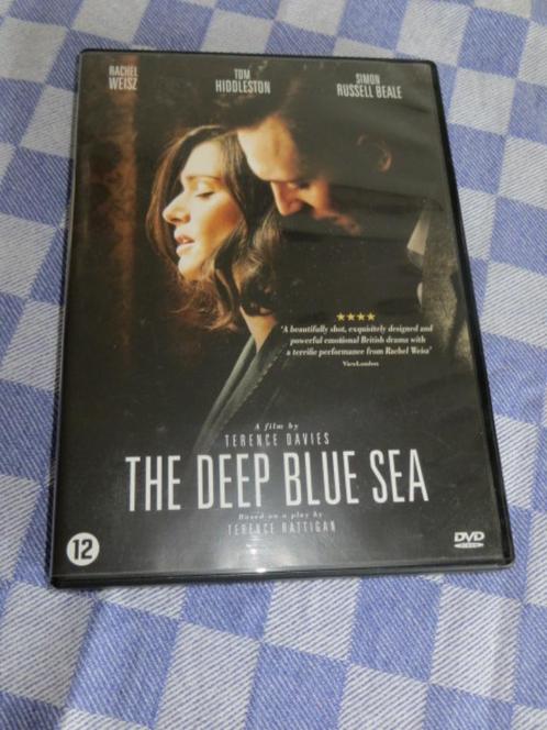 DVD: The Deep Blue Sea -- Weisz - Hiddleston - Russell Beale, Cd's en Dvd's, Dvd's | Thrillers en Misdaad, Zo goed als nieuw, Vanaf 12 jaar