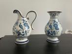 Faïence hollandaise Delft, cruche et vase assortis, peints m, Antiek en Kunst, Antiek | Keramiek en Aardewerk, Ophalen