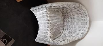 Chaise en osier, couleur blanche, sans coussin, Osier ou Rotin, Enlèvement, Utilisé, Blanc