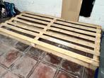 OM TE DONEREN Houten pallets + aanrechtblad-/parketresten, Doe-het-zelf en Bouw, Ophalen, Zo goed als nieuw, Eiken, Overige typen
