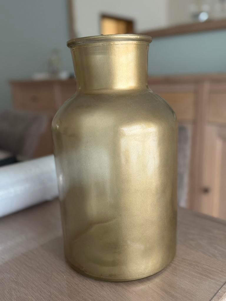 Vaas - gratis op te halen, Ophalen