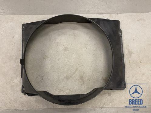 NOS radiateurkap Mercedes-Benz W115 200 220 230.4 200D 220D, Auto-onderdelen, Motor en Toebehoren, Mercedes-Benz, Nieuw, Ophalen of Verzenden
