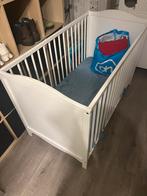Babybed en verzorgingstafel., Kinderen en Baby's, Ophalen, Gebruikt, Ledikant