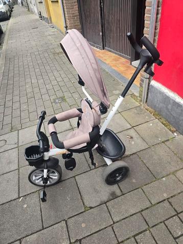 Driewieler/tricycle met duwstang, zonneklep, pedalen, etc beschikbaar voor biedingen