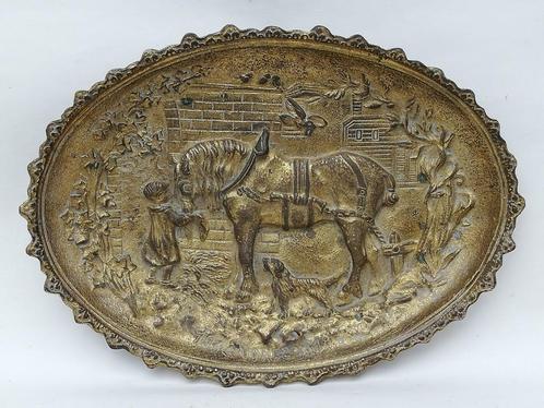 Ypres - belle plaque souvenir en métal - guerre de 1914 1918, Antiquités & Art, Curiosités & Brocante, Enlèvement ou Envoi