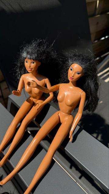 2 Pocahontas barbies, Kinderen en Baby's, Speelgoed | Poppen, Ophalen, Gebruikt, Barbie