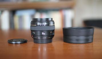 Canon EF 50 mm f/1.4 avec pare-soleil, Enlèvement, Comme neuf, Lentille standard