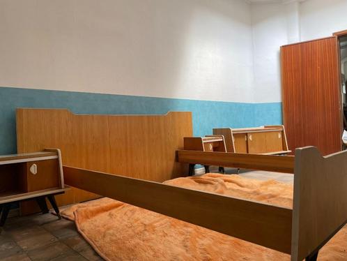 Volledige retro vintage slaapkamer uit 1965, Huis en Inrichting, Slaapkamer | Complete slaapkamers, Zo goed als nieuw, Twijfelaar
