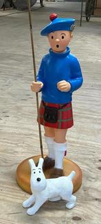 tintin in schotse rok met bobby 86cm, Ophalen, Kuifje, Nieuw, Beeldje of Figuurtje