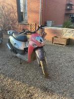 2t kymco scooter rijd +- 60km/h, Fietsen en Brommers, Snorfietsen en Snorscooters, Ophalen, Zo goed als nieuw, Kymco