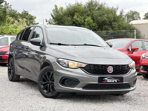 Fiat Tipo 1.4i • GPS • CLIM • REG DE VIT • BLUETOOTH, Auto's, Fiat, Bedrijf, Te koop, Tipo, ABS, Airbags, Airconditioning, Bluetooth