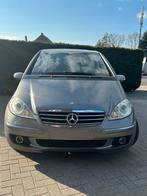 Mercedes a150 benzine lpg automaat airco gekeurd vr verkoop, Auto's, Mercedes-Benz, 1498 cc, Zwart, 4 cilinders, Traction-control