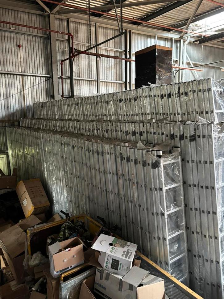 3 Delige Ladder 11/12/14 Treden NIEUW ! 3 MATEN !, Doe-het-zelf en Bouw, Ladders en Trappen, Nieuw, Ladder, 4 meter of meer, Ophalen