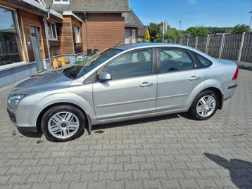 ford focus 88000km, Auto's, Ford, Stof, Zwart, 4 cilinders, Parkeersensor