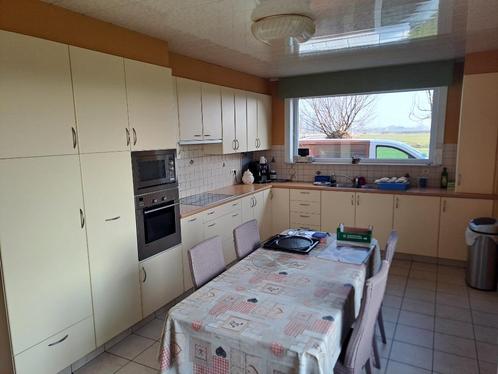 Complete keuken L vorm te koop, Huis en Inrichting, Keuken | Complete keukens, Gebruikt, Hoekkeuken, Crème, Hout, Hoogglans of Gelakt