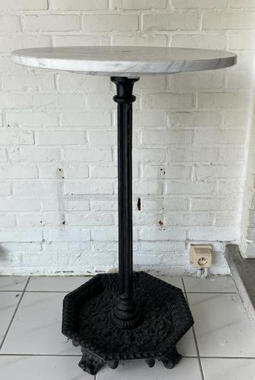 Gietijzeren tafelpoot beschikbaar voor biedingen