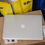 APPLE MACBOOK PRO 15INCH 256GB MID 2015, Computers en Software, Laptophoezen, Ophalen of Verzenden, Zo goed als nieuw