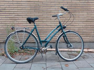 Grote Damesfiets kadermaat 57cm in top toestand beschikbaar voor biedingen