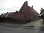 te koop villa met dubbele garage te baasrode, 200 tot 500 m², Provincie Oost-Vlaanderen, 2 kamers, Vrijstaande woning