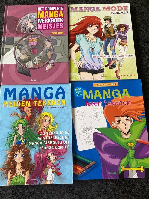 4 X Manga stijl tekenen en leren tekenen, met CD, Hobby en Vrije tijd, Tekenen, Zo goed als nieuw, Papier, Schets- of Tekenboek