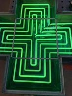 Neon kruis apotheek, Bricolage & Construction, Enlèvement, Utilisé, Lampe