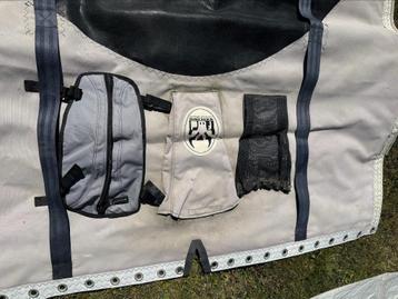 Trampoline Hobie Cat 18 Pacific  beschikbaar voor biedingen