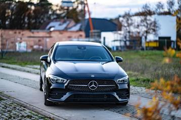 MERCEDES-BENZ CLA180d//PANO//AMG//CARPLAY beschikbaar voor biedingen