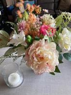 Bouquet de fleurs en soie dans les tons roses, Maison & Meubles, Comme neuf, Enlèvement