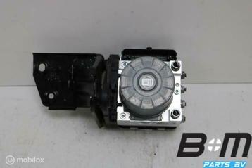 ABS pomp VW Golf 7 5Q0614517DE beschikbaar voor biedingen
