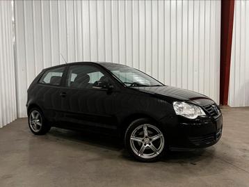 - Volkswagen Polo - 1.2 Essence - Clima - 84000 km - A.D.R 