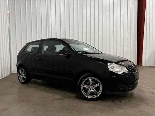 - Volkswagen Polo - 1.2 Essence - Clima - 84000 km - A.D.R, Autos, Volkswagen, Entreprise, Achat, Polo, ABS, Airbags, Air conditionné