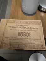 Handleiding vrouwelijke handwerken, Enlèvement