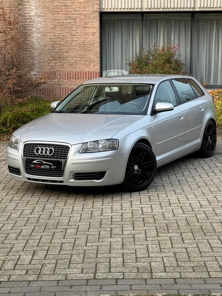 Audi A3 Sportback 1.6 FSI Benzine 6 versnellingen, Auto's, Audi, Bedrijf, Te koop, A3, Benzine, Euro 4, Berline, 5 deurs, Handgeschakeld
