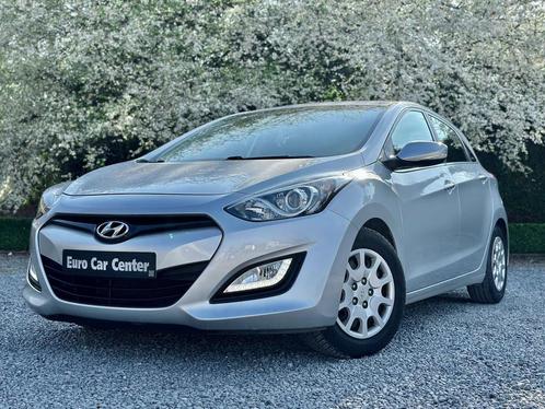 Hyundai i30 1.4i Lounge ISG (bj 2012), Auto's, Hyundai, Bedrijf, Te koop, i30, ABS, Airbags, Airconditioning, Alarm, Bluetooth
